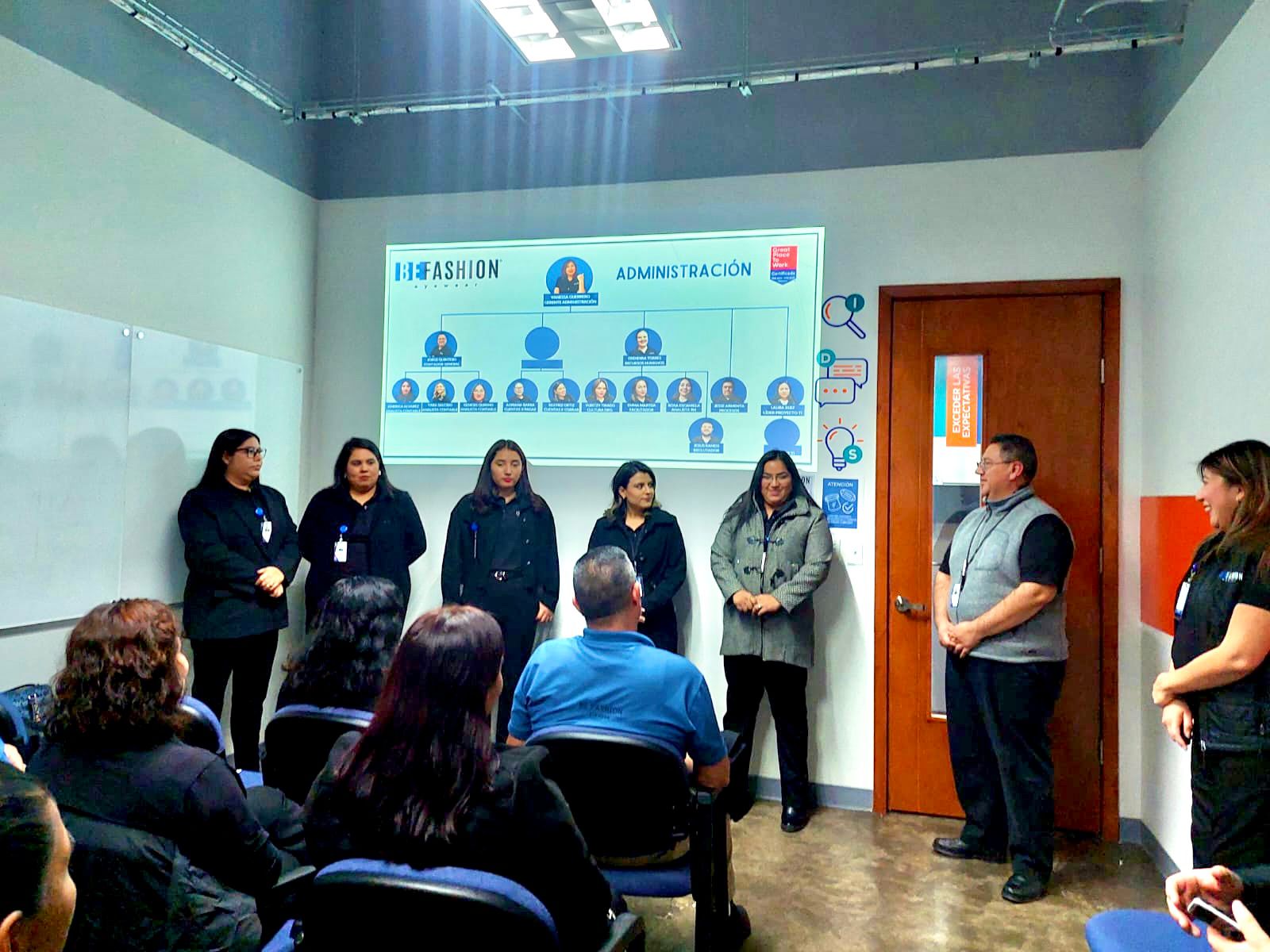 Equipo en almacén