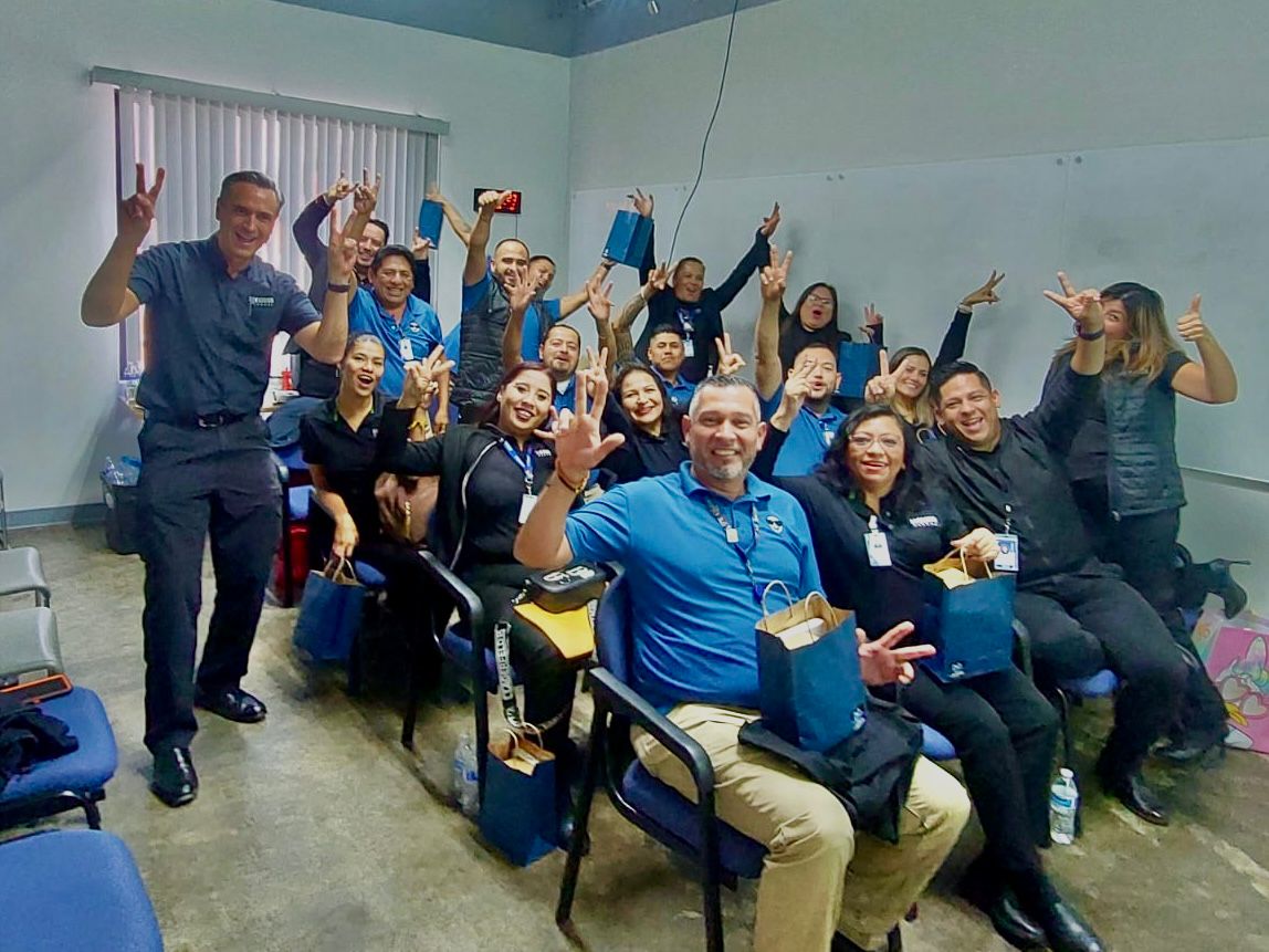 Equipo de C TRENDY en convivencia grupal